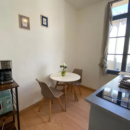 66d2 In Historic Center * Perpignan